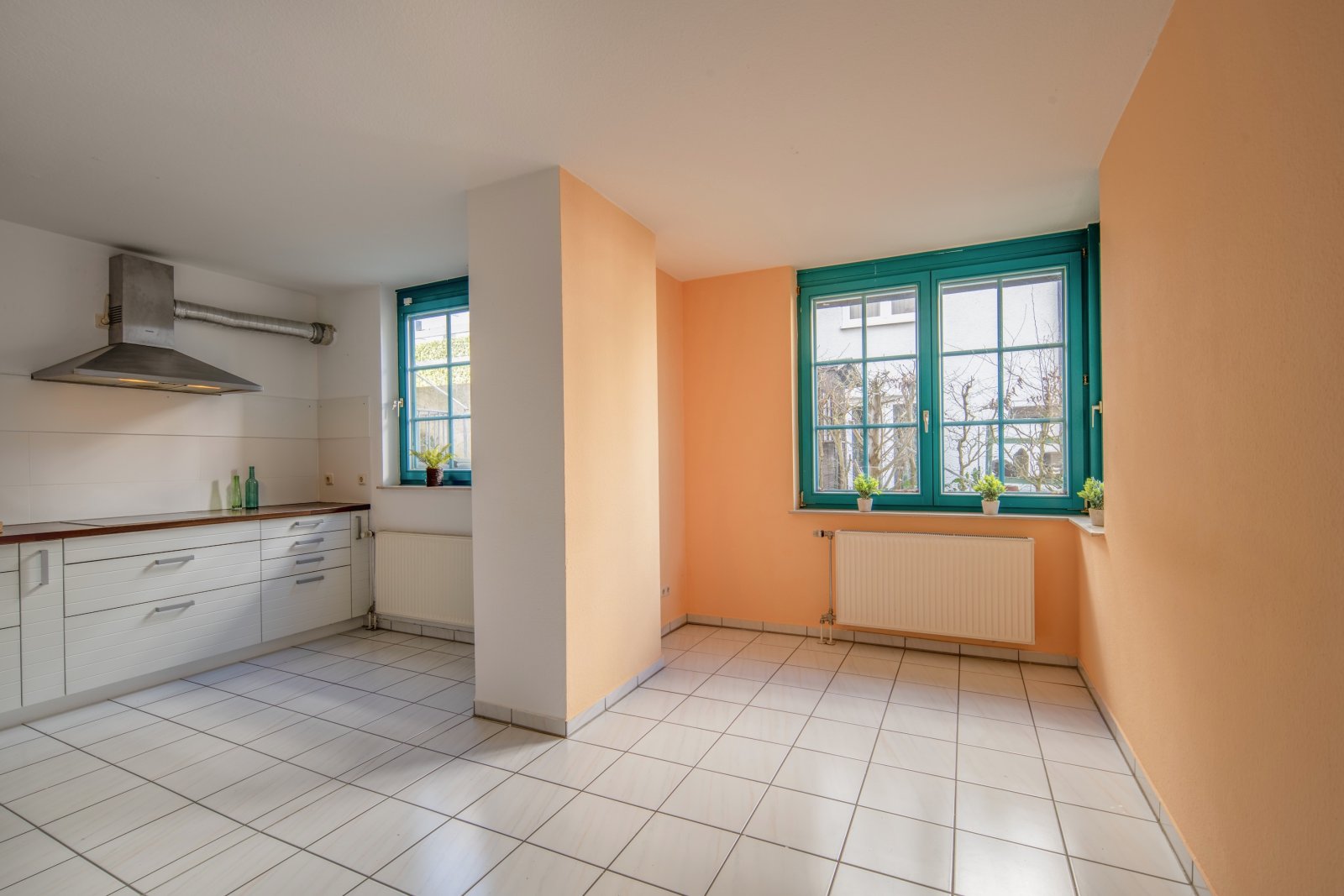 3-Zimmer / Wie im eigenem Haus *IDEAL FÜR PAARE + SINGLES*