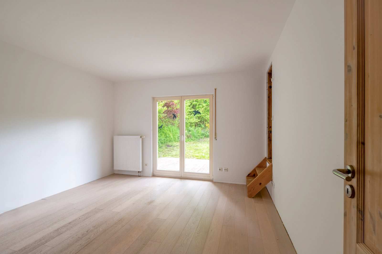 Schlafzimmer 1 mit Zugang Terrasse_EG
