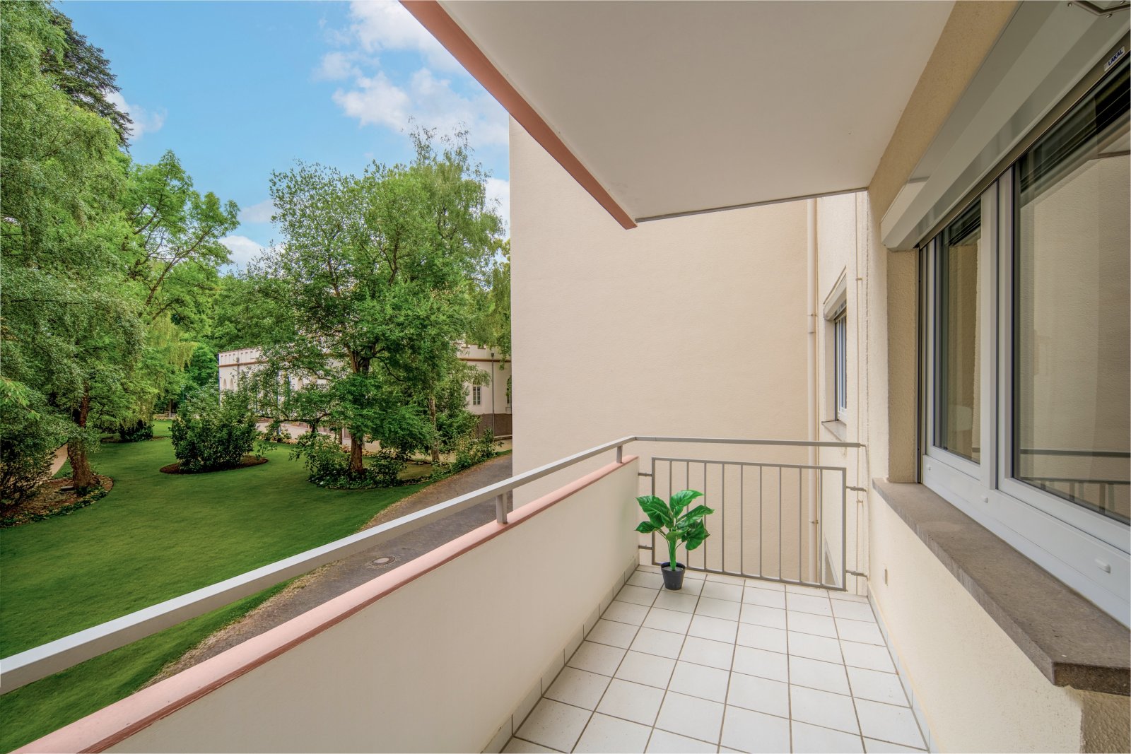 Südbalkon Südbalkon