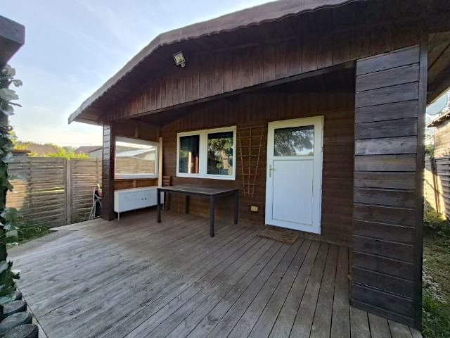 Wochenendhaus mit Terrasse Wochenendhaus mit Terrasse
