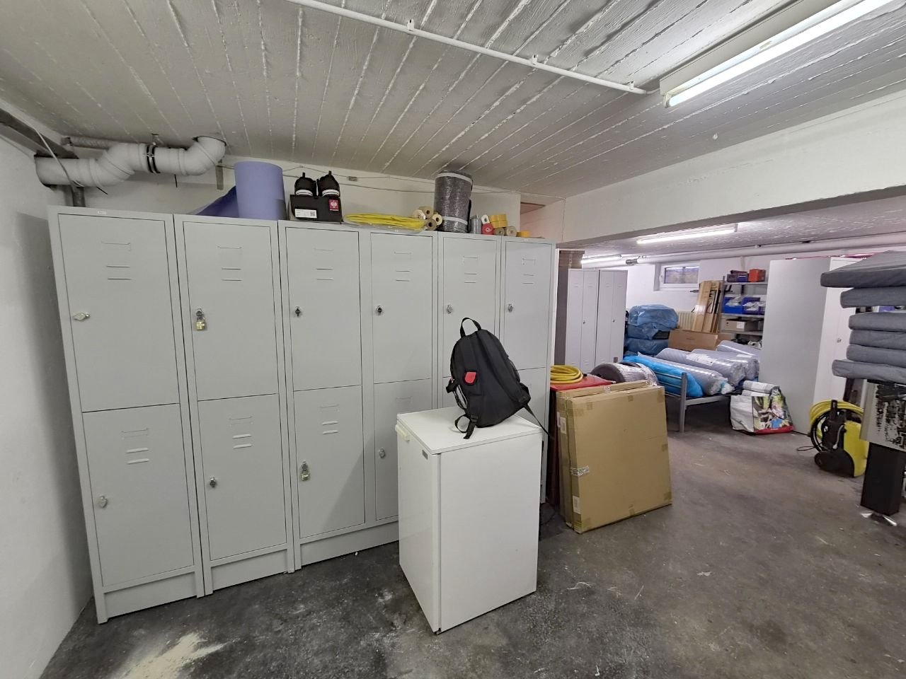 Lagerfläche KG