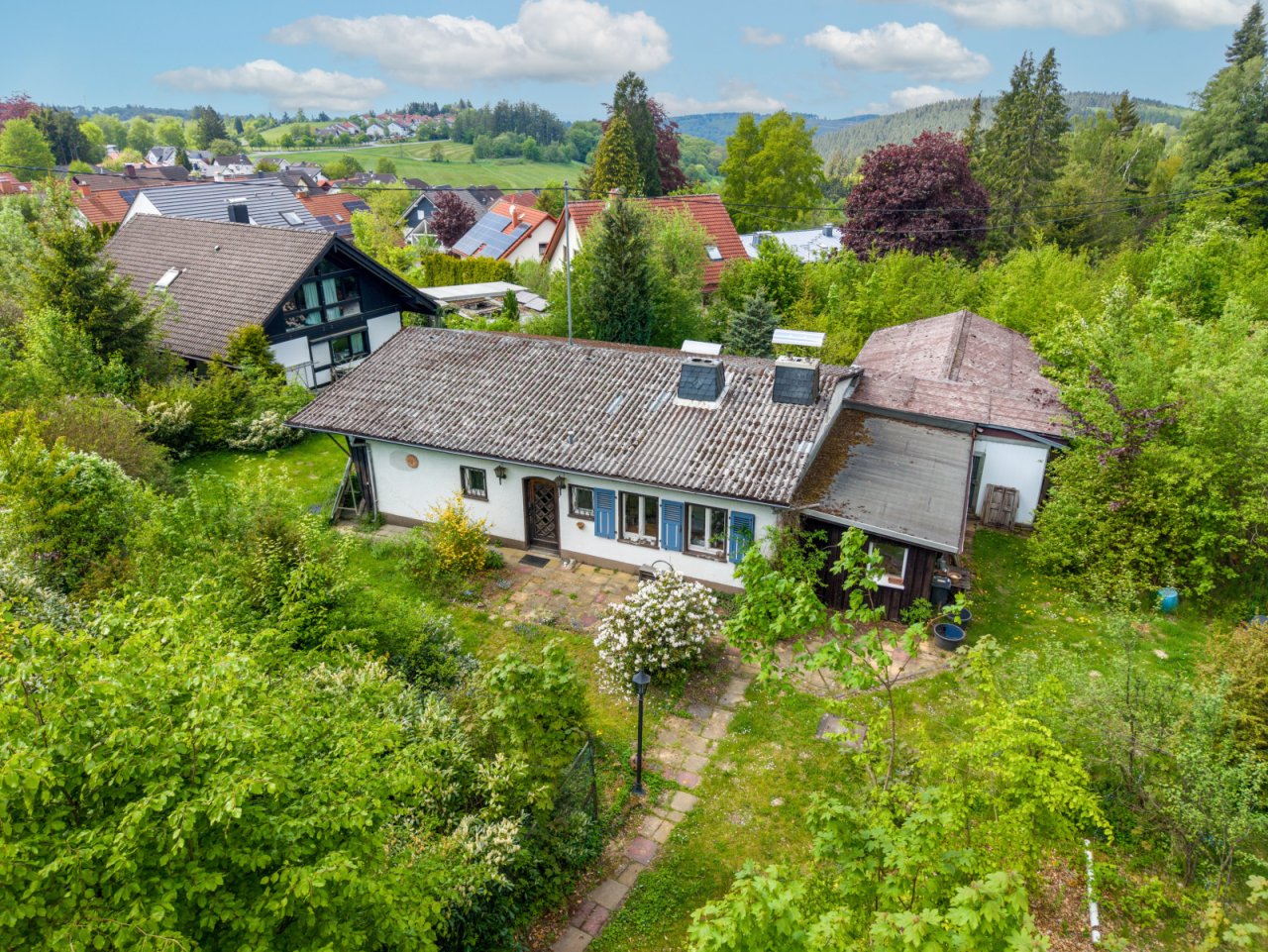 Altbestand Vorderansicht / Abriss