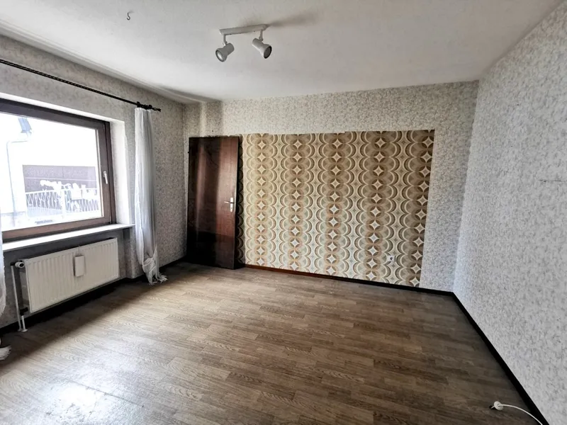 Erdgeschoss_Wohnzimmer, *Einfamilienhaus mit Garten und Garage zum Selbstgestalten*