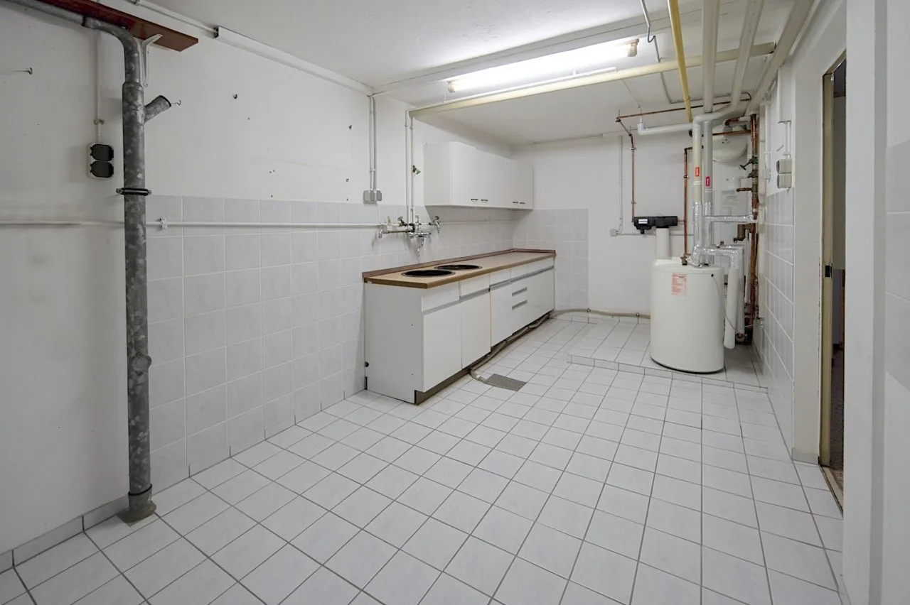 KG_Waschküche, *Grosszügiges Reihenmittelhaus mit Garten in ruhiger Lage*