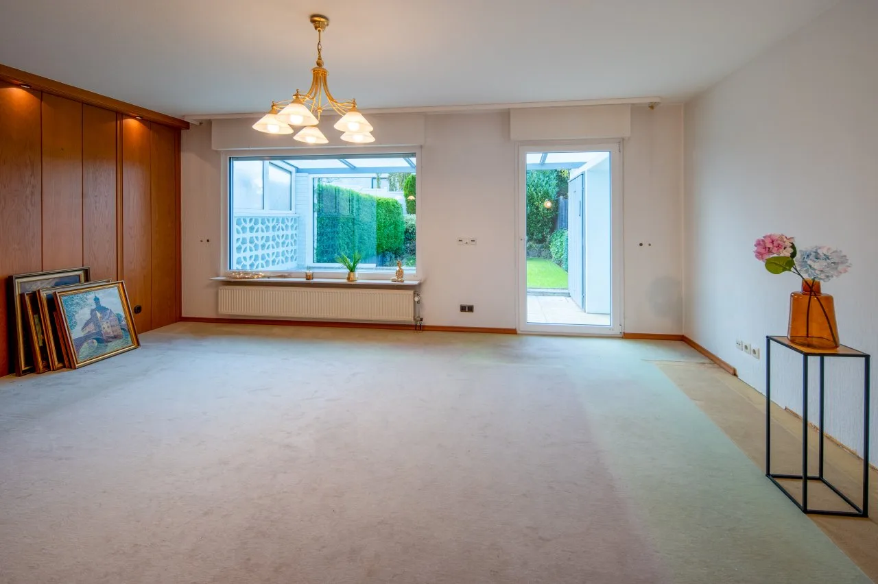EG_Wonzimmer, *Grosszügiges Reihenmittelhaus mit Garten in ruhiger Lage*