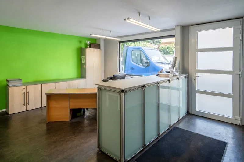 EG_Büro Werkstatt, TOP! Produktion/Lager/Büro + Stellplätze